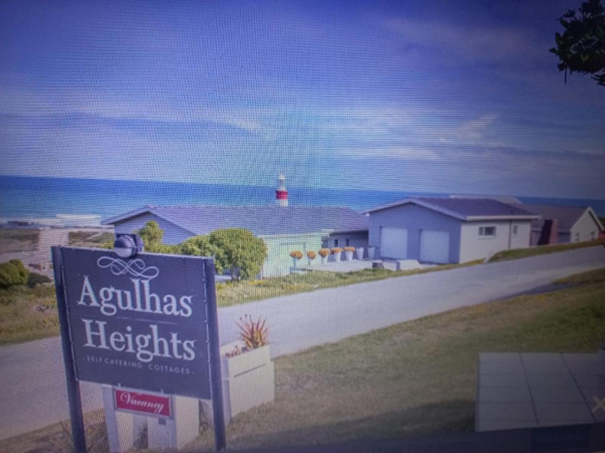 Agulhas Heights Self-Catering Cottages Kültér fotó