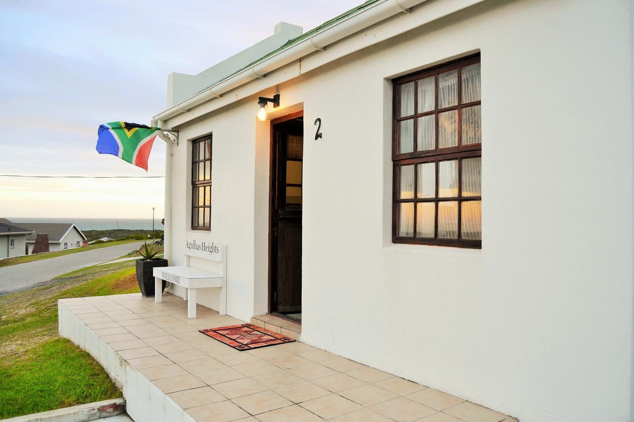 Agulhas Heights Self-Catering Cottages Kültér fotó